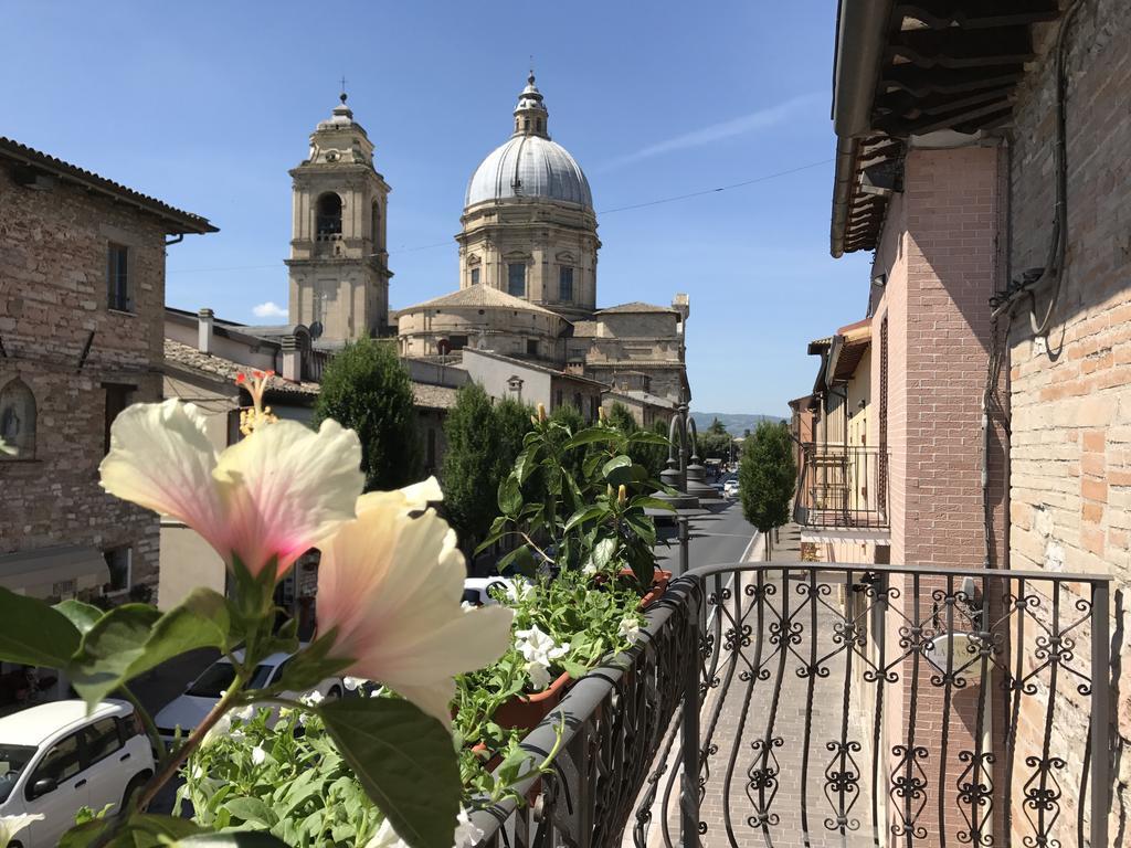 Camere Il Cantico Assisi Exterior foto